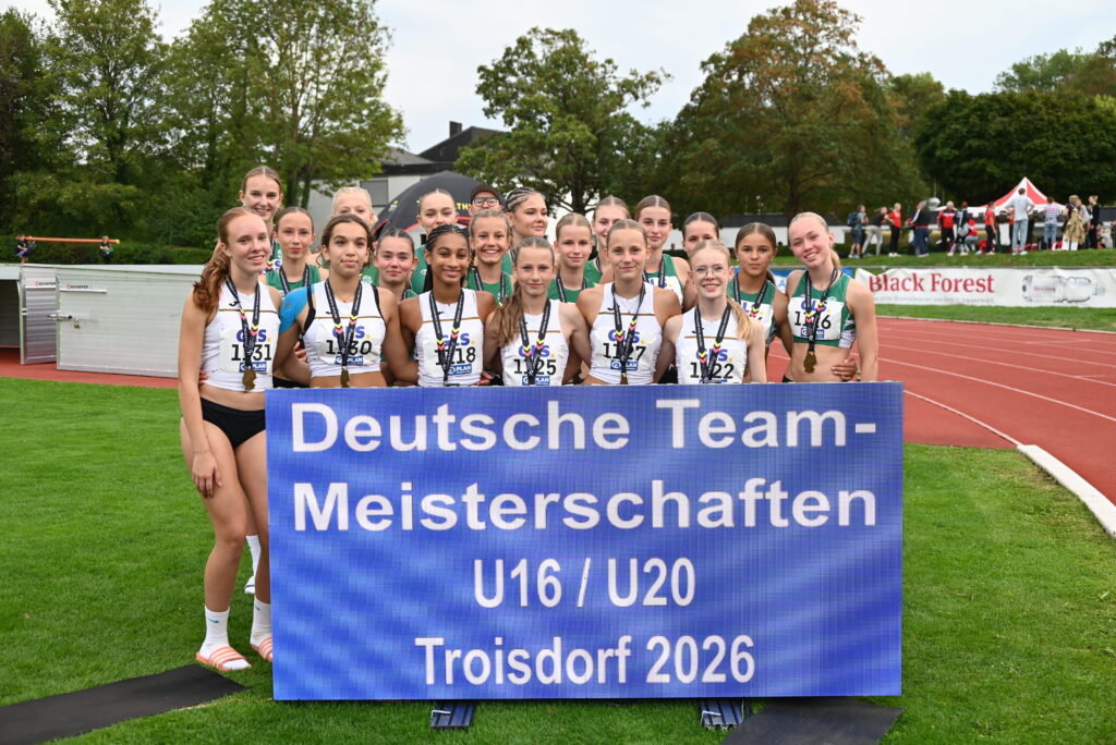 Triumph im Aggerstadion: StG Hünfeld-Eichenzell-Flieden gewinnt Team-DM der weiblichen U16